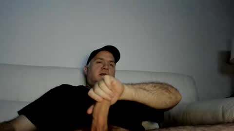 Billy Bear online show from May 14, 2026, 12:06 am