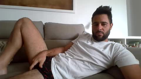 ohmaig0t online show from October 13, 2025, 9:42 am