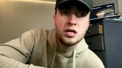 W online show from February 25, 2026, 11:58 pm