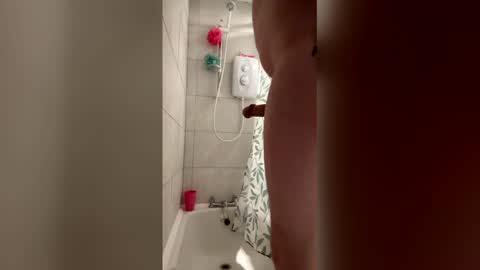 okcacko83 online show from March 13, 2026, 9:32 pm