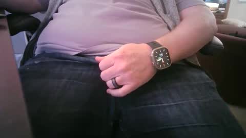 okiehard1 online show from December 15, 2025, 6:12 pm