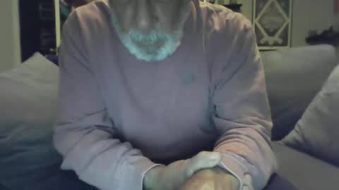 old_bald63 online show from April 10, 2026, 8:41 am