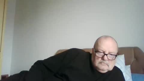 old_fkrr_ online show from January 18, 2026, 10:52 am