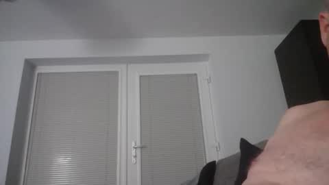 HeyIts Just Me online show from October 18, 2025, 10:32 pm