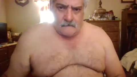 oldcockforyngladies online show from November 9, 2025, 12:14 pm