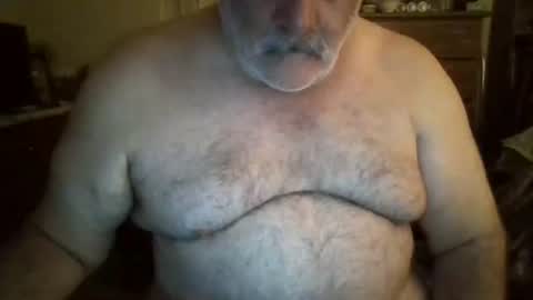 oldcockforyngladies online show from November 14, 2025, 10:14 am