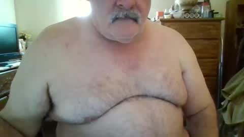 oldcockforyngladies online show from January 19, 2026, 2:43 pm