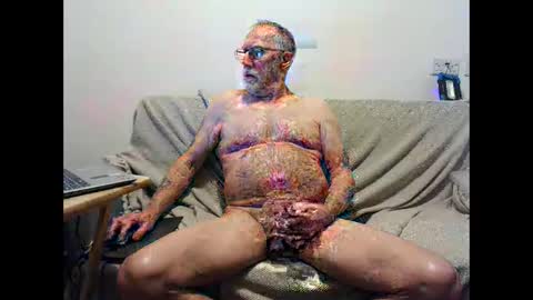 oldercock1411 online show from November 18, 2025, 8:41 am