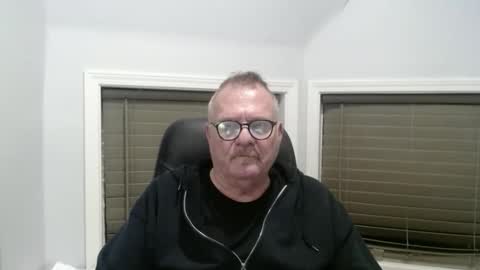 oldguybigd online show from November 23, 2025, 3:28 am
