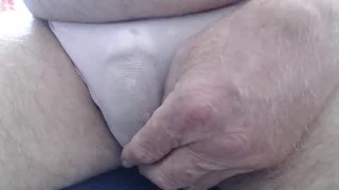 Snapshot of oldog2021 chatting on October 6, 2025, 6:44 am oldog2021 online show from October 6, 2025, 6:44 am