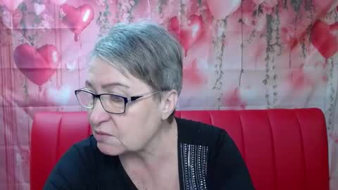 OlgaLuck online show from February 2, 2026, 6:12 am