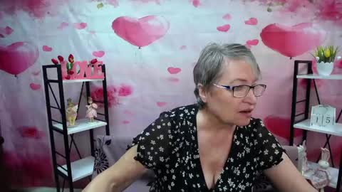 OlgaLuck online show from April 15, 2026, 5:36 am