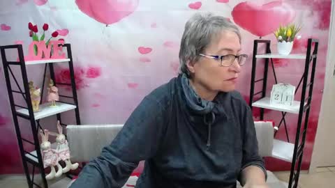 Snapshot of olgaluck chatting on April 21, 2026, 5:03 am OlgaLuck online show from April 21, 2026, 5:03 am