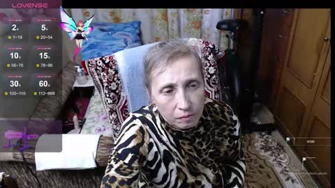 Snapshot of olguscha chatting on September 19, 2025, 12:06 pm Olguscha online show from September 19, 2025, 12:06 pm