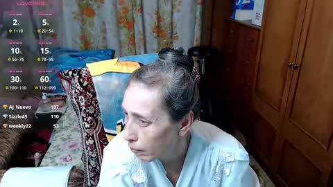 Snapshot of olguscha chatting on October 25, 2025, 11:40 am Olguscha online show from October 25, 2025, 11:40 am