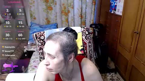 Snapshot of olguscha chatting on December 14, 2025, 11:15 am Olguscha online show from December 14, 2025, 11:15 am