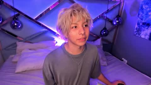 oliiverr22 online show from January 11, 2026, 11:26 am