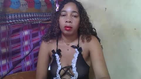 Snapshot of olinaa chatting on May 9, 2026, 3:45 am olinaa online show from May 9, 2026, 3:45 am