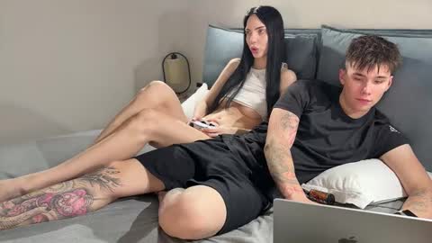 Olivia and Robie online show from October 2, 2025, 4:47 pm