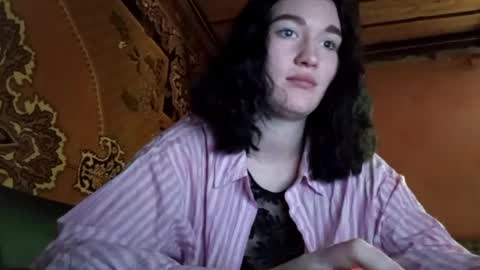 Olivia online show from May 26, 2026, 11:17 am