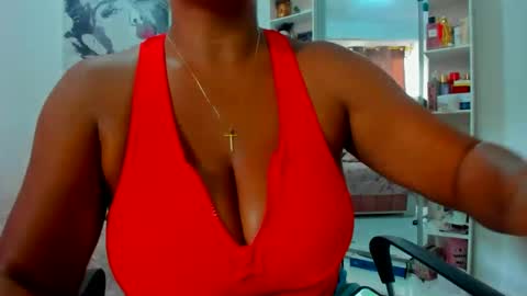 Snapshot of olivahot30 chatting on January 2, 2025, 6:56 pm olivahot30 online show from January 2, 2025, 6:56 pm