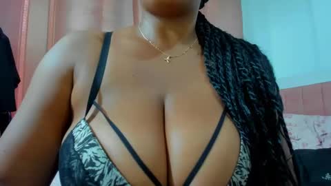 Snapshot of olivahot30 chatting on February 26, 2025, 9:27 pm olivahot30 online show from February 26, 2025, 9:27 pm