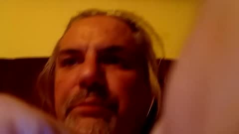 Snapshot of oliveoil67 chatting on October 24, 2025, 4:47 pm oliveoil67 online show from October 24, 2025, 4:47 pm