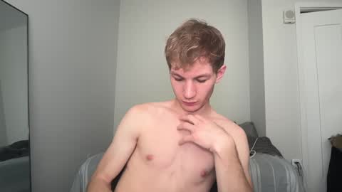 Snapshot of oliver_beck chatting on January 25, 2025, 7:18 pm Oliver Beck online show from January 25, 2025, 7:18 pm