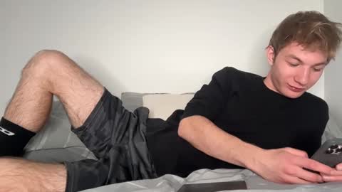 Snapshot of oliver_beck chatting on March 5, 2025, 2:25 am Oliver Beck online show from March 5, 2025, 2:25 am