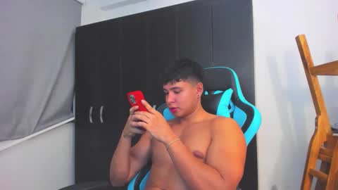 Oliver bray online show from December 4, 2025, 4:33 am