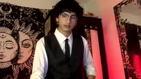 Oliver fast online show from November 12, 2025, 11:36 pm