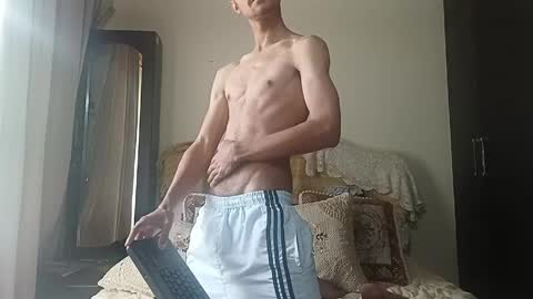 oliver_goldberg online show from April 23, 2026, 2:41 pm