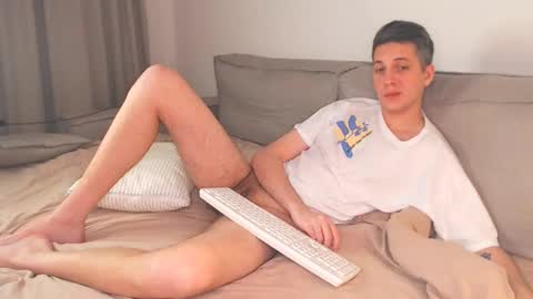 Oliver online show from December 20, 2024, 10:00 pm