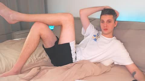 Oliver online show from December 21, 2024, 2:47 pm