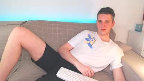 Oliver online show from March 8, 2025, 11:37 am