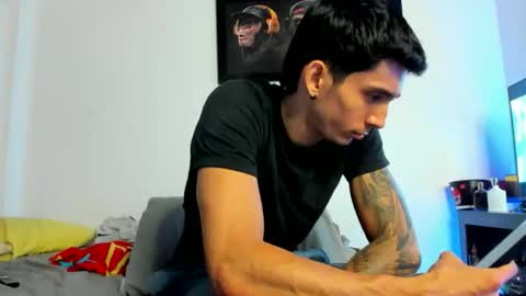 Oliver bennet online show from October 26, 2025, 3:45 am