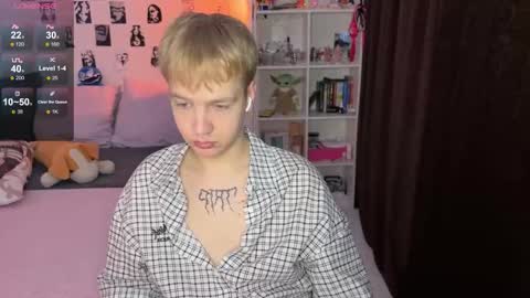 Snapshot of olivertasty chatting on November 10, 2025, 12:37 pm oliver online show from November 10, 2025, 12:37 pm