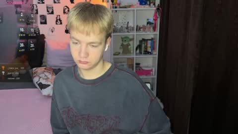 Snapshot of olivertasty chatting on November 12, 2025, 11:54 am oliver online show from November 12, 2025, 11:54 am
