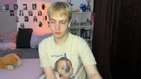 Snapshot of olivertasty chatting on November 24, 2025, 5:07 am oliver online show from November 24, 2025, 5:07 am