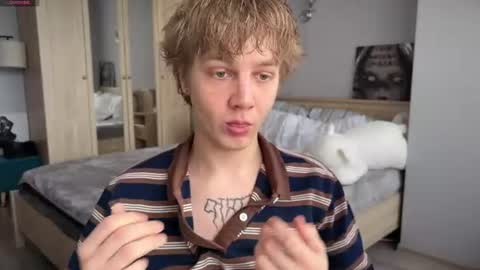 Snapshot of olivertasty chatting on July 8, 2026, 3:16 pm oliver online show from July 8, 2026, 3:16 pm
