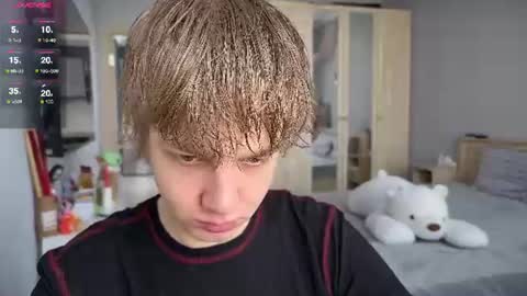Snapshot of olivertasty chatting on July 18, 2026, 12:53 pm oliver online show from July 18, 2026, 12:53 pm