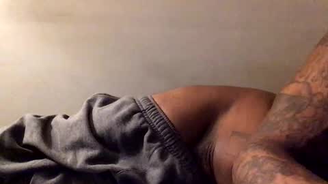 olivertwist1273 online show from December 29, 2024, 6:14 am