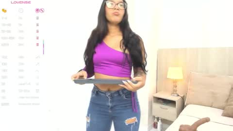 Olivia online show from March 6, 2026, 10:56 am