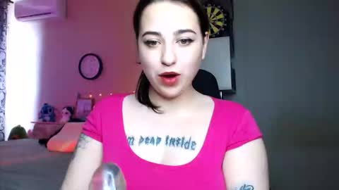 olivia_defo online show from October 10, 2025, 9:19 am