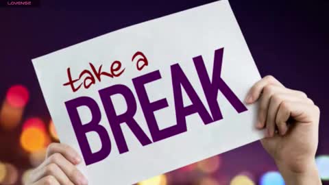 olivia_martine online show from February 3, 2026, 6:40 am