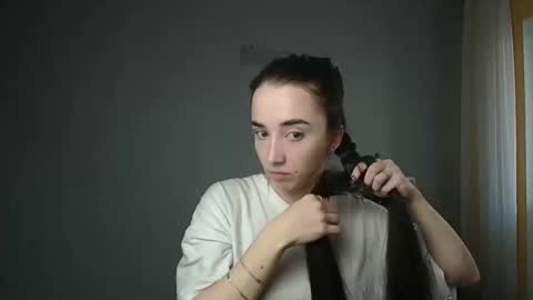 Olivia online show from January 30, 2025, 8:11 am