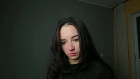 Olivia online show from February 11, 2025, 9:46 pm