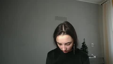 Olivia online show from February 20, 2025, 12:04 pm