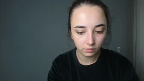 Olivia online show from October 19, 2025, 11:22 am