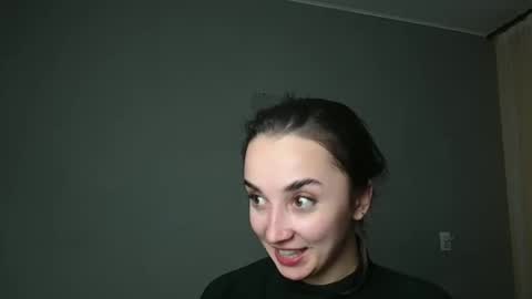 Olivia online show from February 20, 2026, 9:37 pm